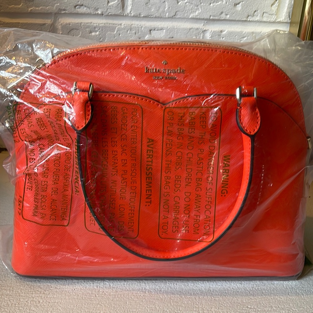 NIB KATE SPADE 🧡 BAG !!! Free Mayching Banana Republic Scarf 💙